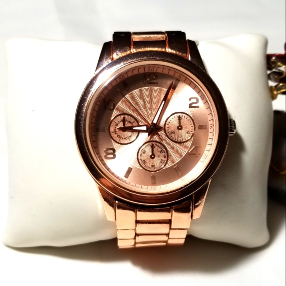 ROSE GOLD FASHION WATCH - LARGE FACE